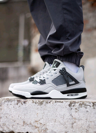 Кросівки Nike air Jordan 4 retro grey