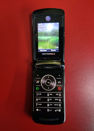 Раскладушка Motorola Razr2 V8 оригинал