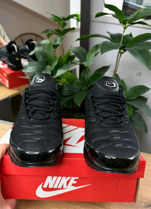 Кросовки Nike tn чорному кольорв