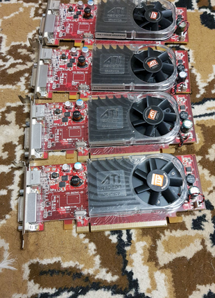 4 відеокарти ATI Radeon HD 3450