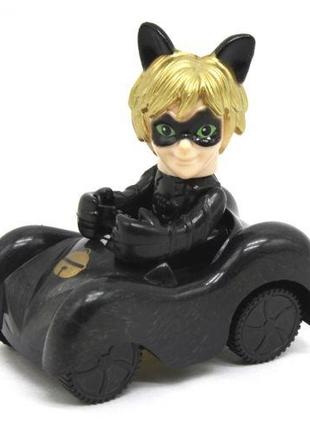 Машина с героем "Супер-кот"