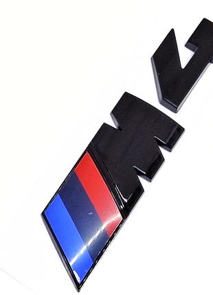Надпись BMW M4 Эмблема багажника Черный глянец