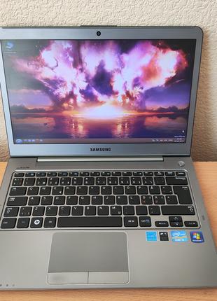 Ноутбук Samsung NP530U3C 13.3" i5-3317U/6Гб DDR3/500 HDD+24 SS...