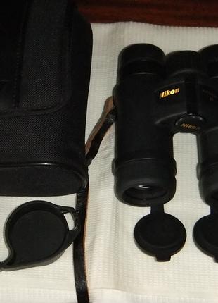Бинокль Nikon Monath -7