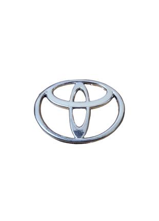 Эмблема на капот, в решетку радиатора Тойота Toyota на скотче ...