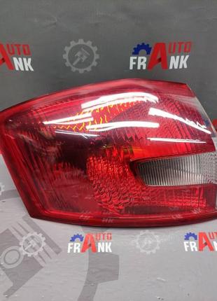 Фонарь задний левый 8V4113405AH для Ford Kuga I