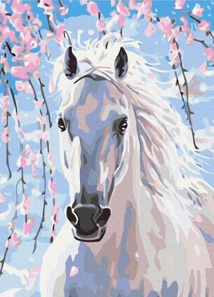 Лошадь в цветах сакуры
