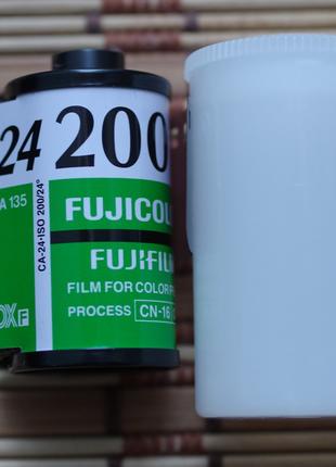 Фотопленка Fujifilm Fujicolor 200 24кадра 2010г