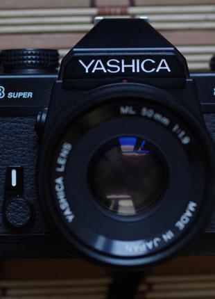 Фотоапарат Yashica FX-3 super 2000 + Yashica ML 50 mm 1.9