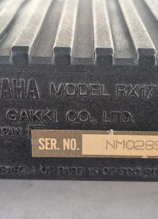 Yamaha RX-17 ритм-машина.