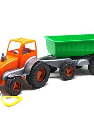 Трактор с прицепом оранжево-зеленый