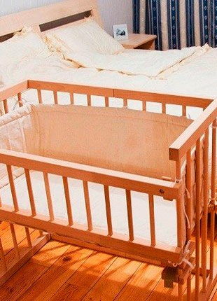 Кроватка приставна для новонарожденного малюка