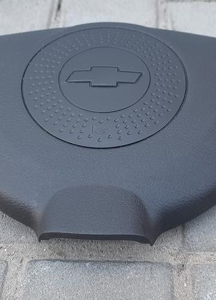 Крышка руля с кнопкой сигнала Chevrolet Aveo T250