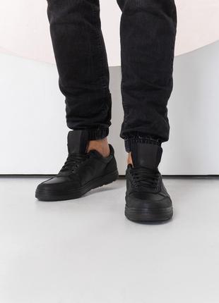Черные низкие кроссовки из натуральной кожи, размер 42