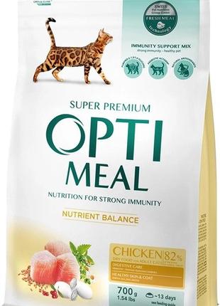 Сухой корм Optimeal для взрослых кошек с курицей 700 гр