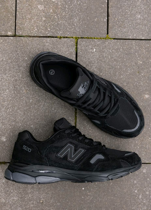 Чоловічі кросівки New Balance 920 Triple Black