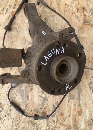 Цапфа / поворотний кулак Renault Laguna 1 права