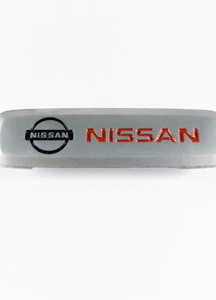 Логотип/эмблема Nissan для автомобильных ковриков
