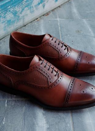Модные туфли рыжего цвета 42 - 44 размер.
