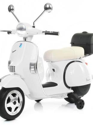 Детский электромотоцикл скутер Vespa (белый цвет)