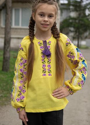 Вышиванка на девочку льняная блуза желтая с длинным рукавом