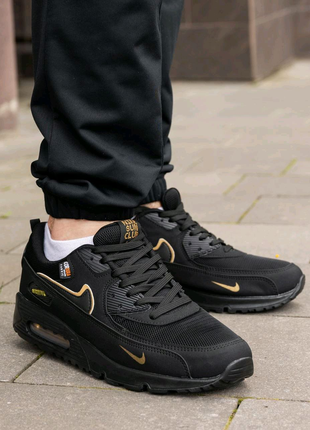 Чоловічі кросівки Nike Air Max 90 Black Gold