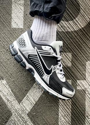 Кроссовки Nike Zoom Vomero 5 "Black/White"