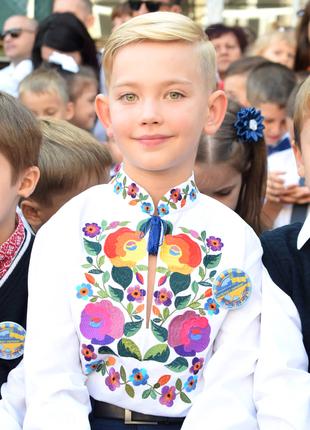 Вышиванки женские, мужские, детские