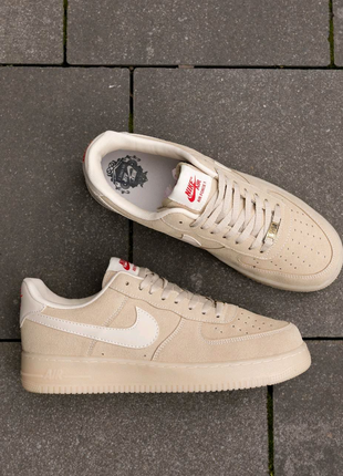 Чоловічі кросівки Nike Air Force Beige