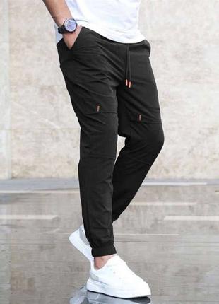 Классные мужские брюки с яркими петлями и шнурком черный