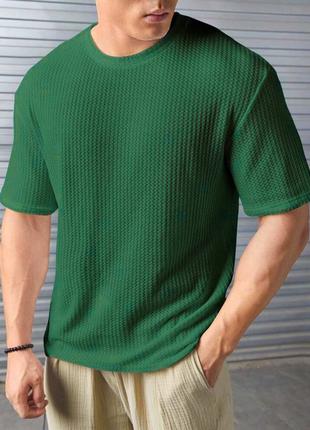 Классная мужская футболка хорошая длина зеленый