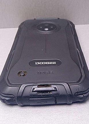 Мобільний телефон смартфон Б/У Doogee S35T 3/64GB
