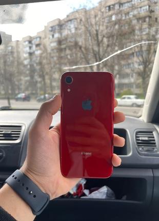 iPhone XR 64gb red