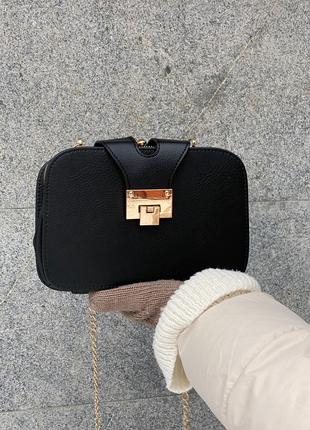 Жіноча сумка крос-боді 10214 на цепочці на три відділи чорна