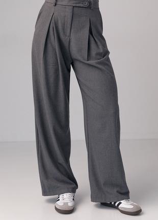 Женские классические брюки со складками - серый цвет, M