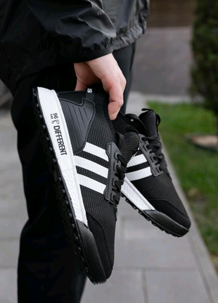 Чоловічі кросівки Adidas Different Black White