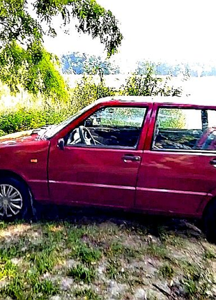 Fiat UNO 1991 року