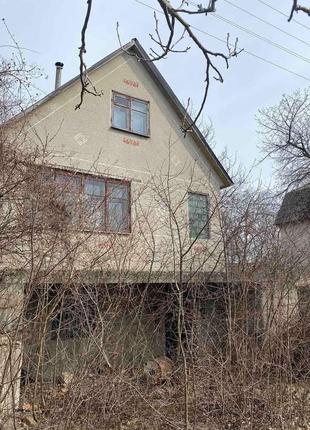 Продається будинок-дача в селі Устя