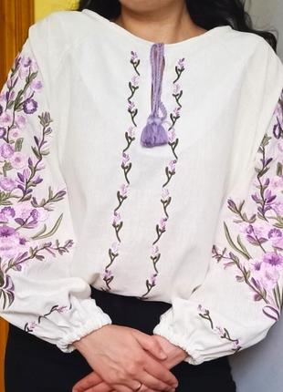 Льняная женская вышиванка, блуза молочная с вышивкой Лаванда