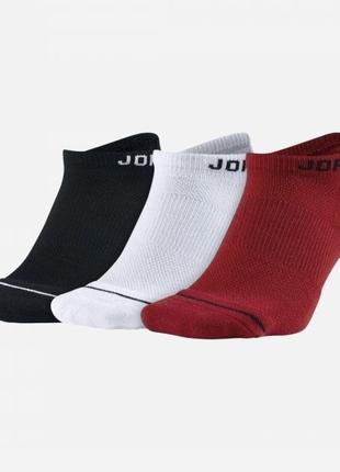 Шкарпетки JORDAN EVERYDAY MAX NS 3PR черный, белый, красный Ун...