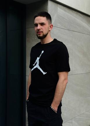 Мужская черная футболка Jordan