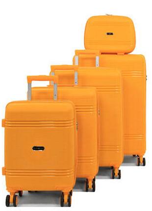 Комплект из 4 чемоданов и кейса Snowball 21204