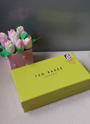 Подарочная коробка ted baker
