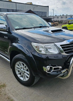 Toyota Hilux 3,0 TDI авто для ЗСУ