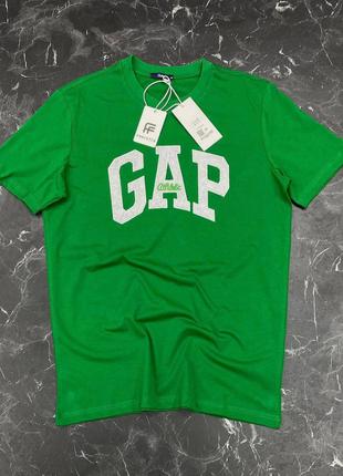 Мужская зеленая футболка GAP