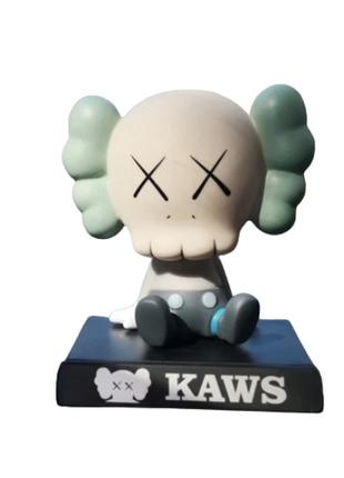 Кавс фігурка вуличний друг Kaws мультфільм лялька автомобільна...