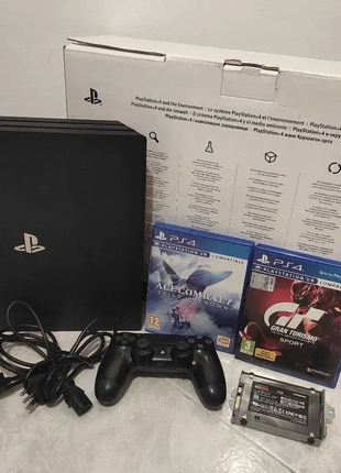 Playstation 4 PRO 1Tb SSD + 2 гри в комплект