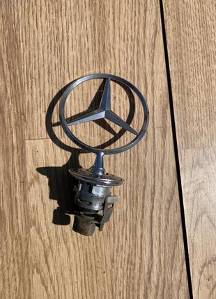 Значок приціл емблема Mercedes