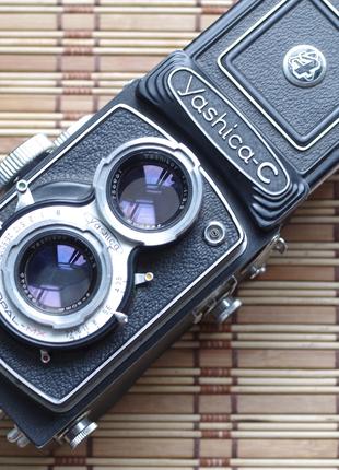 Среднеформатный Фотоаппарат Yashica C + Yashikor 80mm 3.5