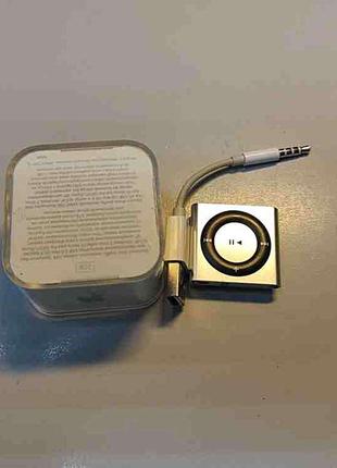 Портативный цифровой MP3 плеер Б/У Apple iPod Shuffle 2GB (A1373)